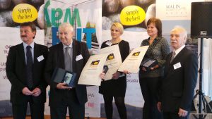 Dobitnici nagrade Simply the best za 2013. godinu